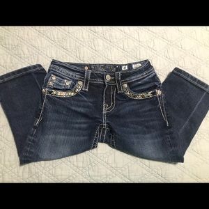 Girls Miss Me Capris like new